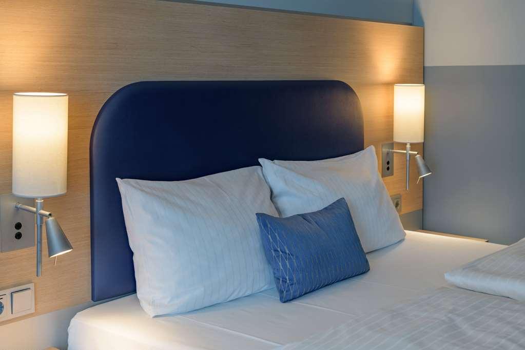 Vienna House Easy By Wyndham Frankfurt Airport Hotel Kelsterbach Phòng bức ảnh
