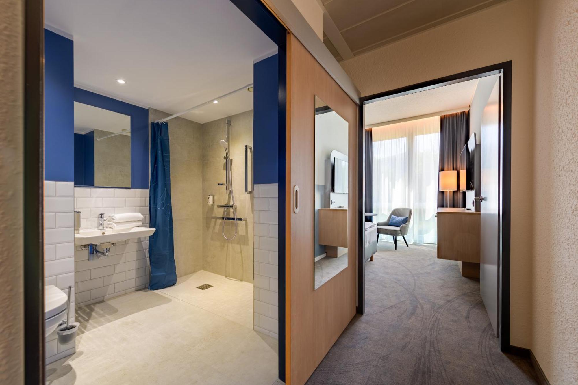 Vienna House Easy By Wyndham Frankfurt Airport Hotel Kelsterbach Ngoại thất bức ảnh