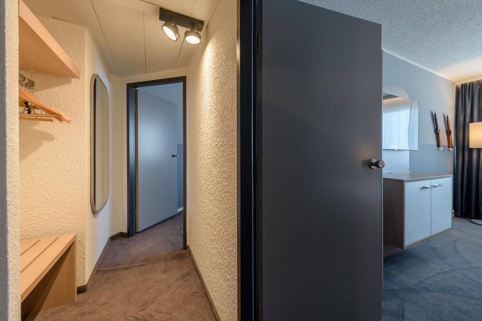 Vienna House Easy By Wyndham Frankfurt Airport Hotel Kelsterbach Ngoại thất bức ảnh