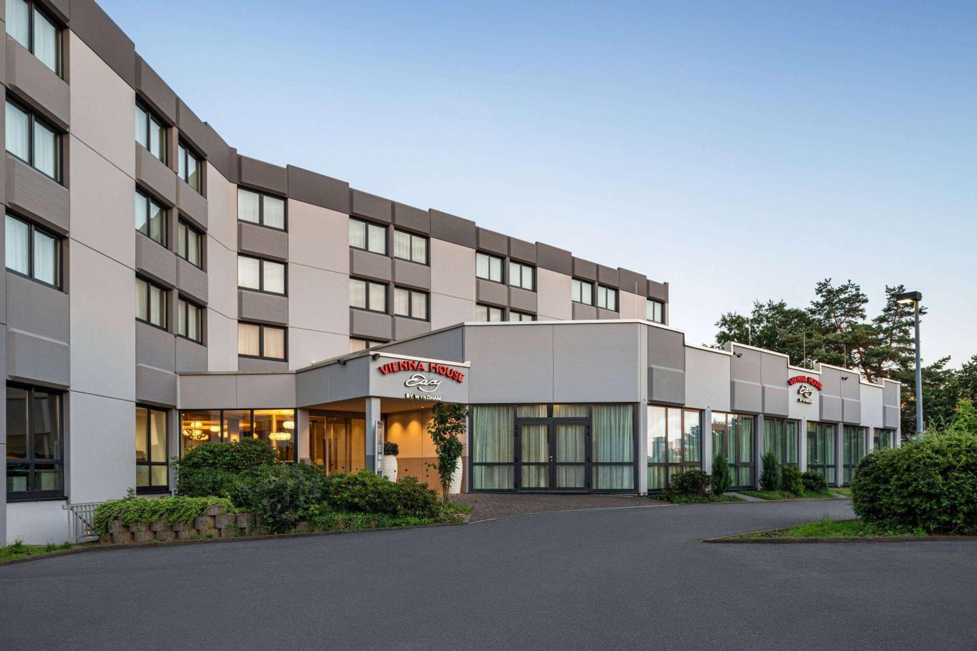 Vienna House Easy By Wyndham Frankfurt Airport Hotel Kelsterbach Ngoại thất bức ảnh