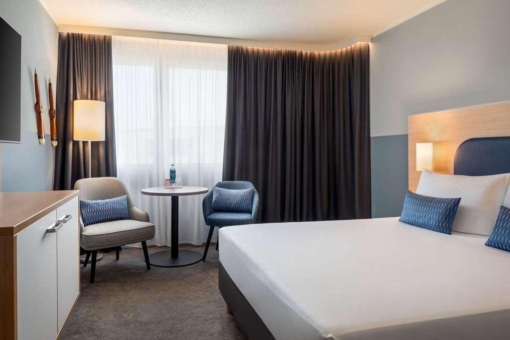 Vienna House Easy By Wyndham Frankfurt Airport Hotel Kelsterbach Phòng bức ảnh