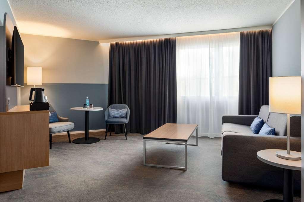Vienna House Easy By Wyndham Frankfurt Airport Hotel Kelsterbach Phòng bức ảnh